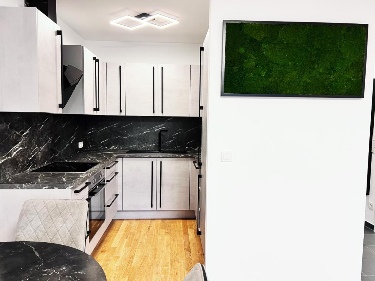 10 Minutes To The Center, 2 Minutes To The Metro Apartment Vienna Exterior photo