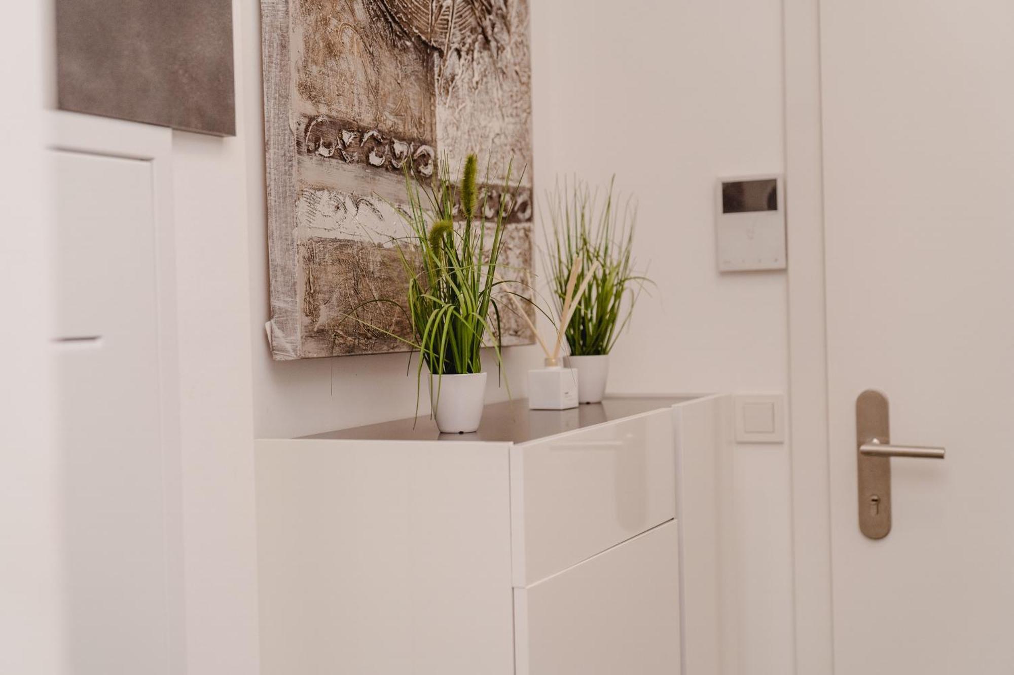 10 Minutes To The Center, 2 Minutes To The Metro Apartment Vienna Exterior photo